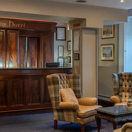 Headfort Arms Otel