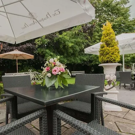 Headfort Arms 4*
