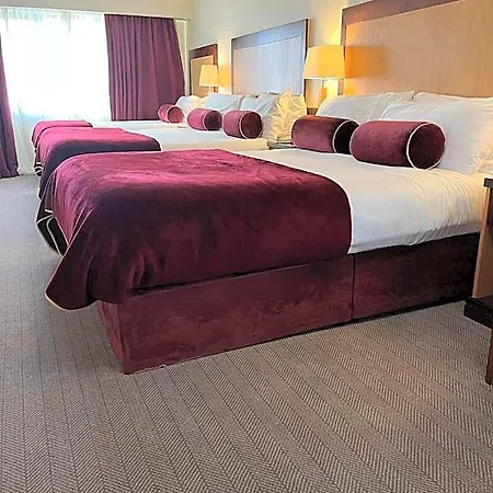 Headfort Arms 4*