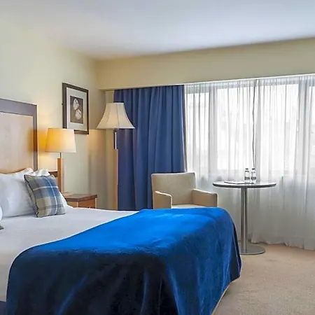 Headfort Arms Hotel 4*