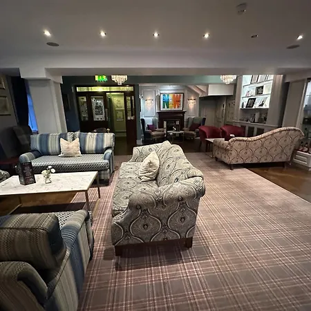 Headfort Arms Hotel 4*