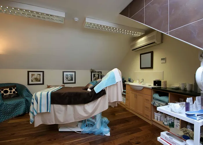 מלון Headfort Arms 4*