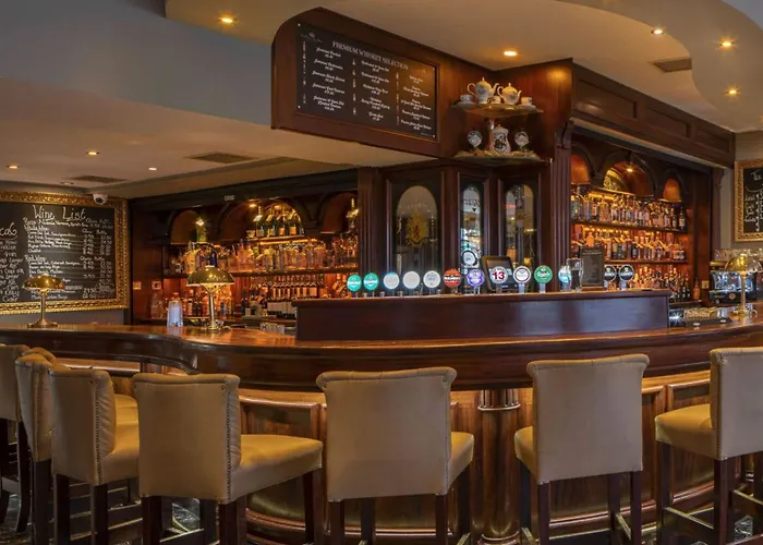 Headfort Arms 4*