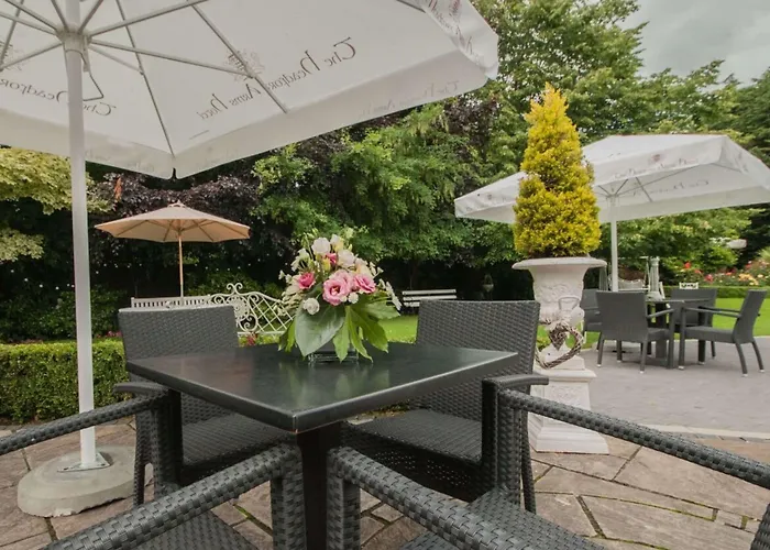 Headfort Arms 4*